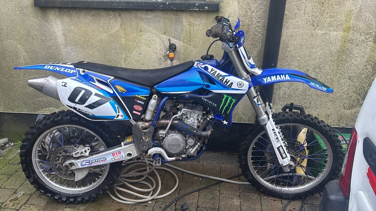 YZF 250 - Image 1
