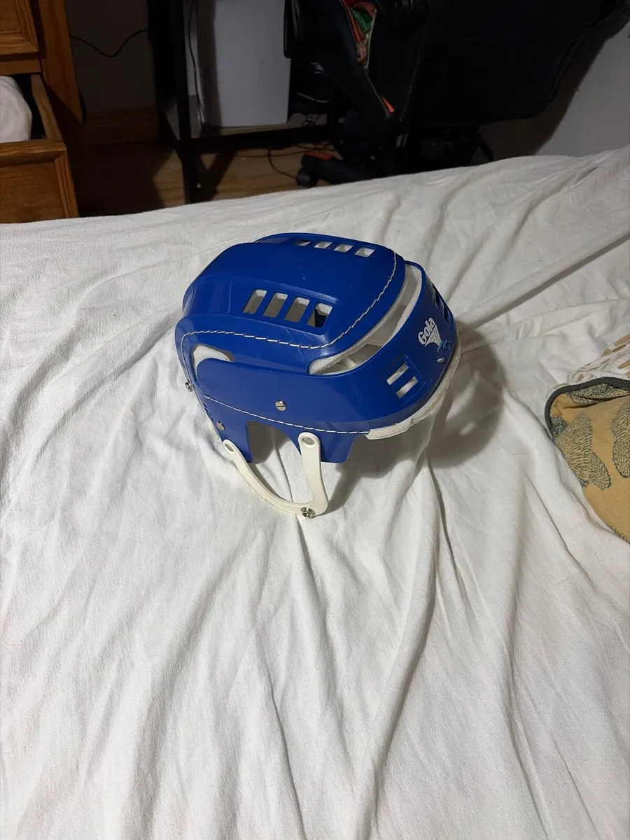 Hurling helmet gola - Image 1