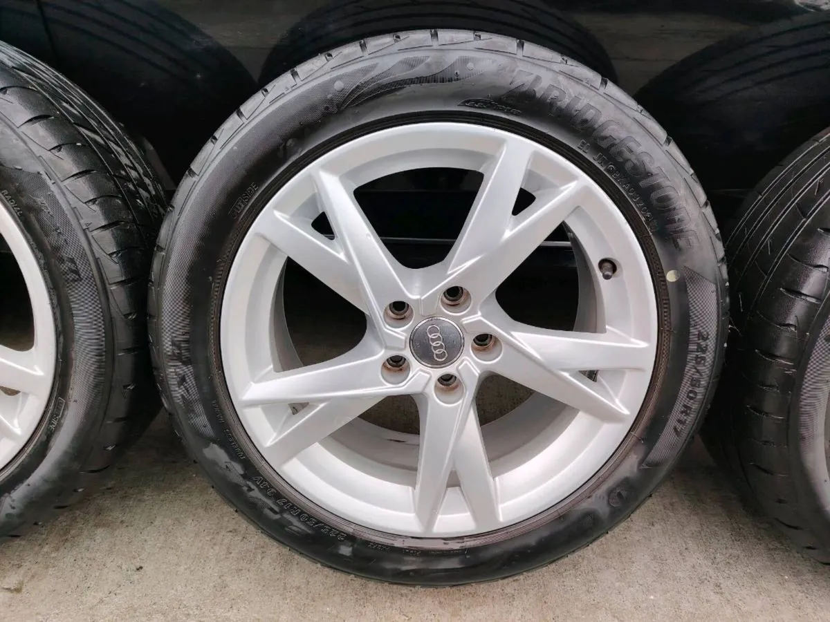 17" Audi alloy wheels - Image 4