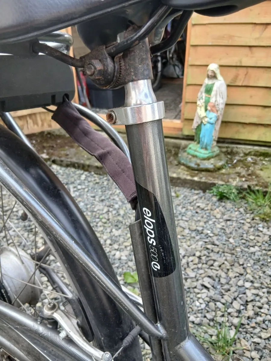 Electric bike - Image 2