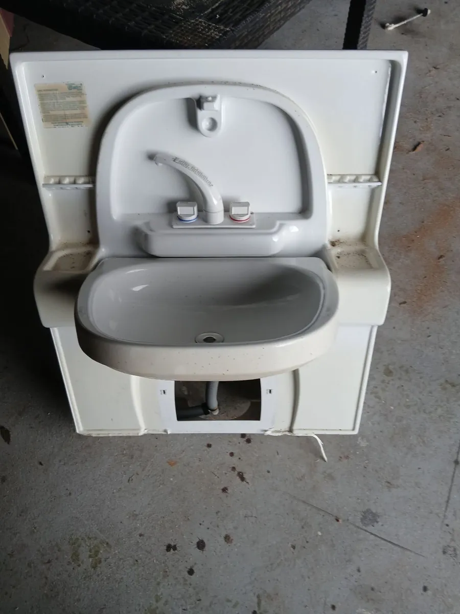 Campervan conversion - Image 4