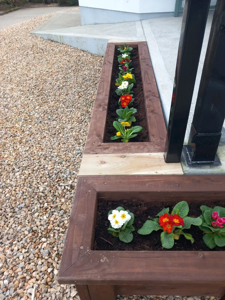 Garden planters - Image 2