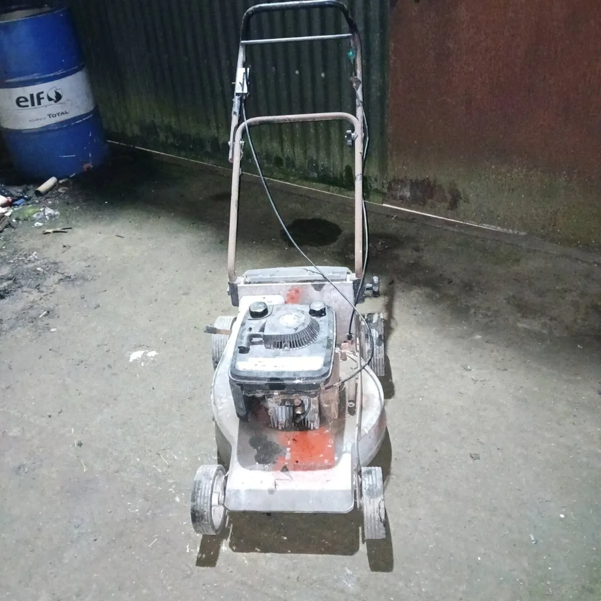 Lawnmower for sale - Image 4