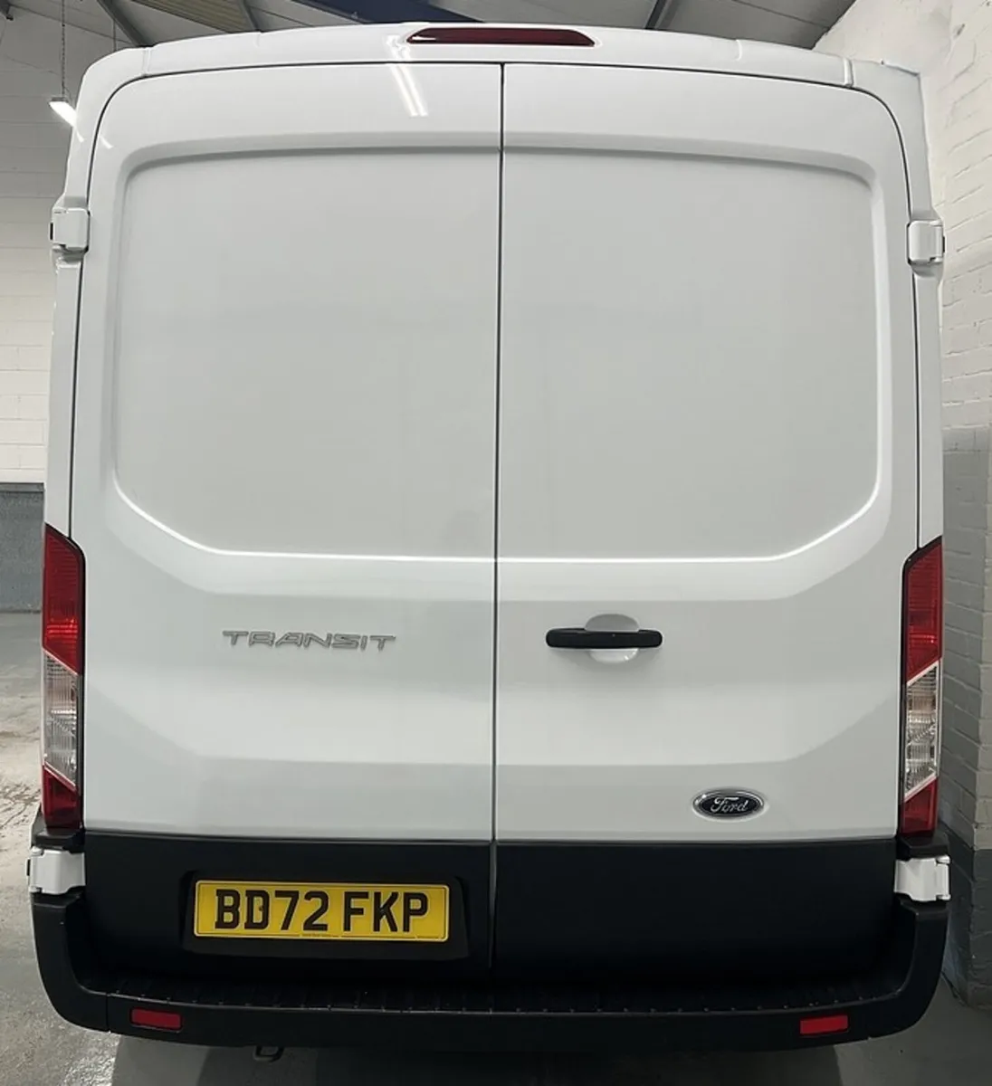 2022 Ford Transit Panel Van - Image 3