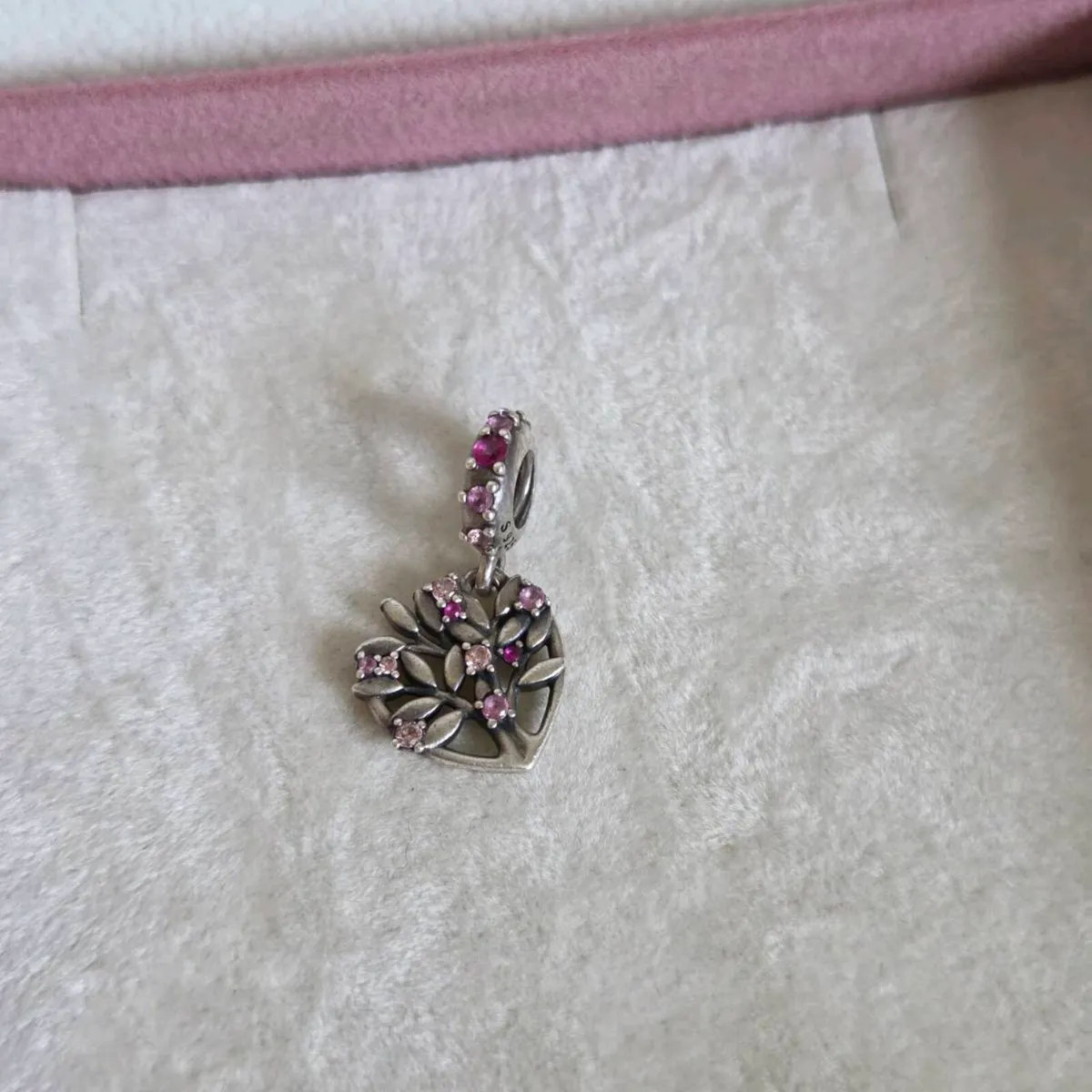 Pandora pink heart family Tree Dangle Charm - Image 2