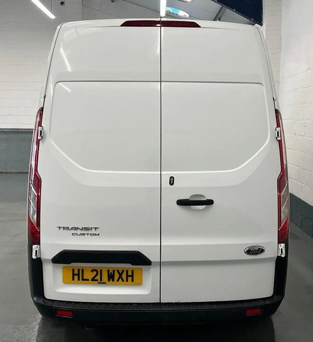 2021 Ford Transit Custom Panel Van - Image 3