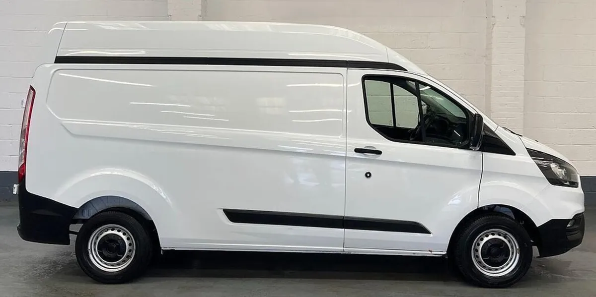 2021 Ford Transit Custom Panel Van - Image 2