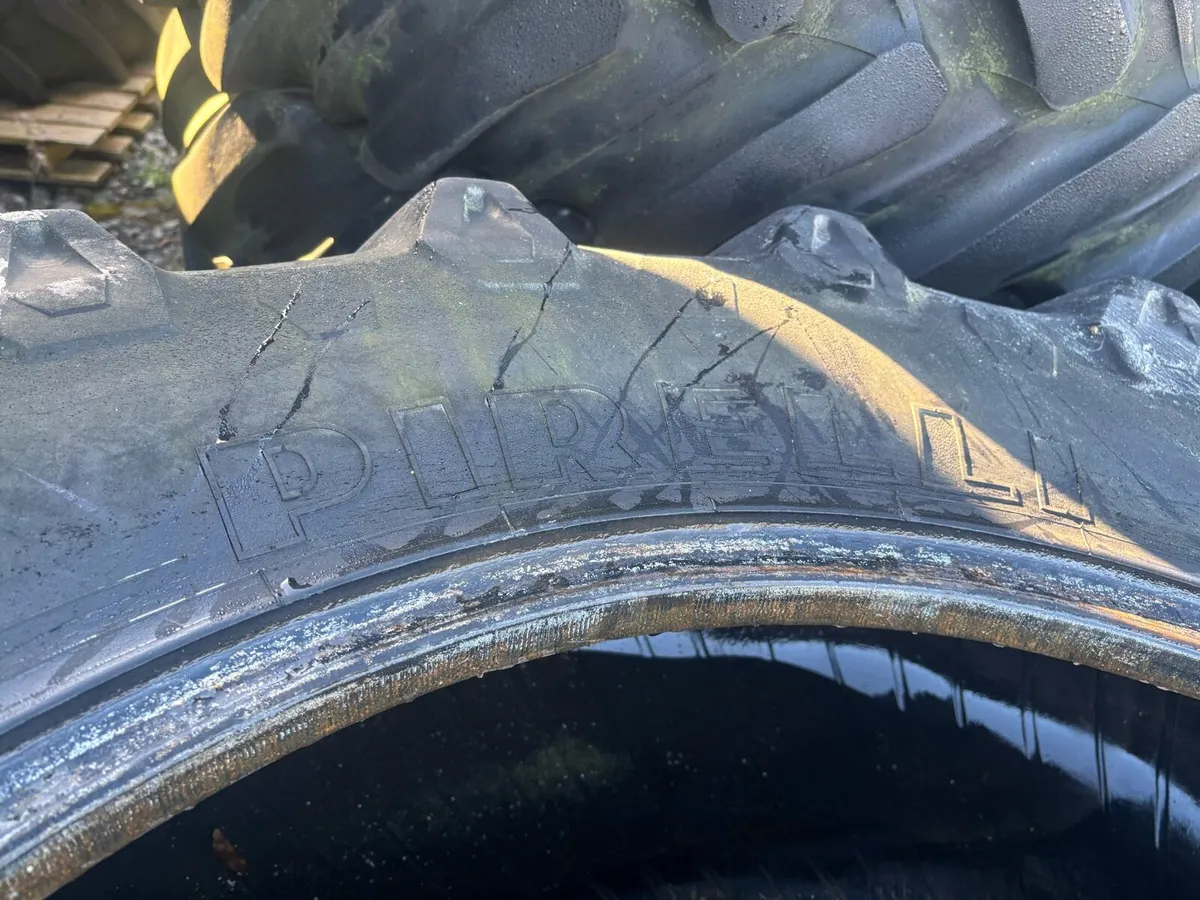Pirelli Radials 480 / 70 / 34 - Image 2