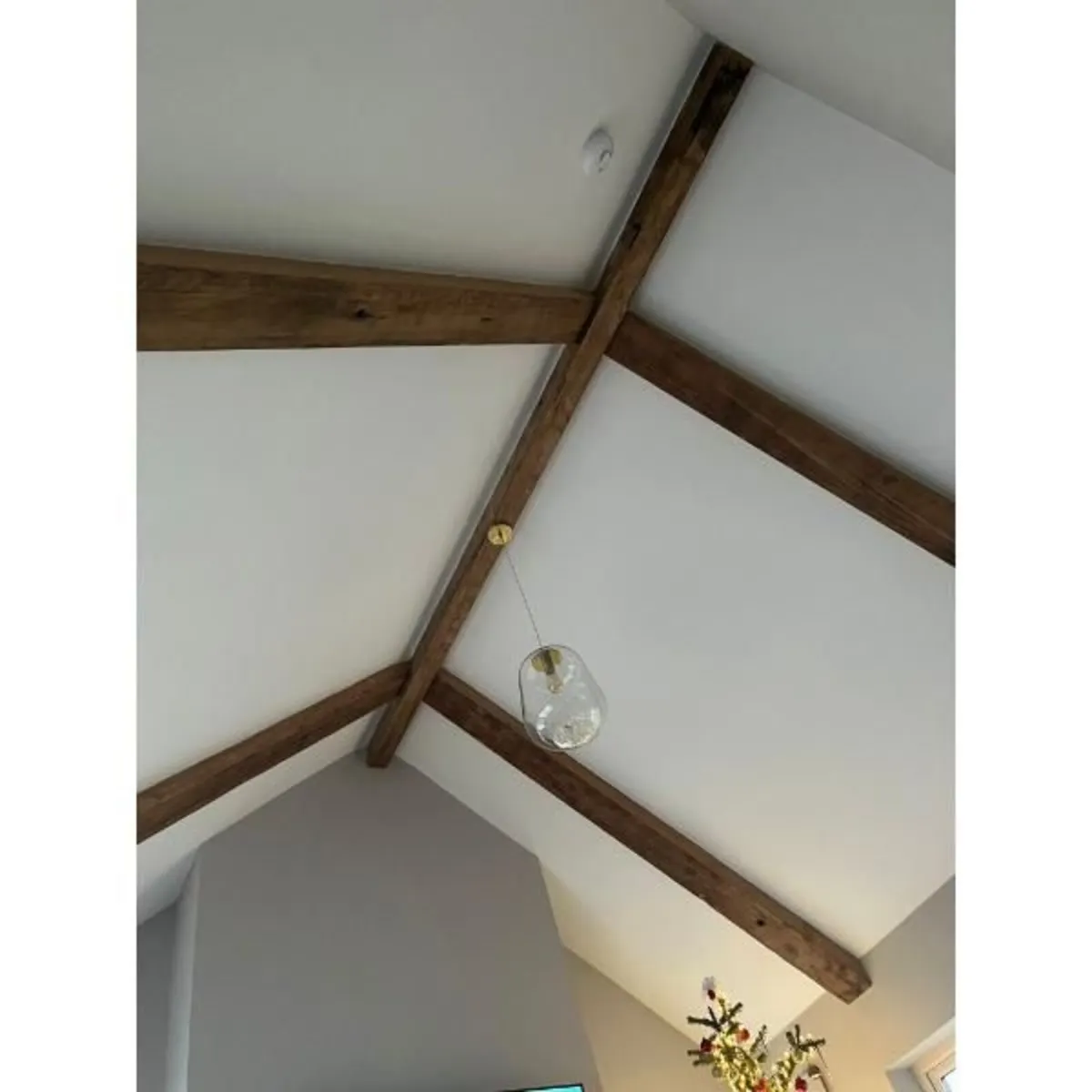 Oak Beams – Raw State  Cut to order - Image 1