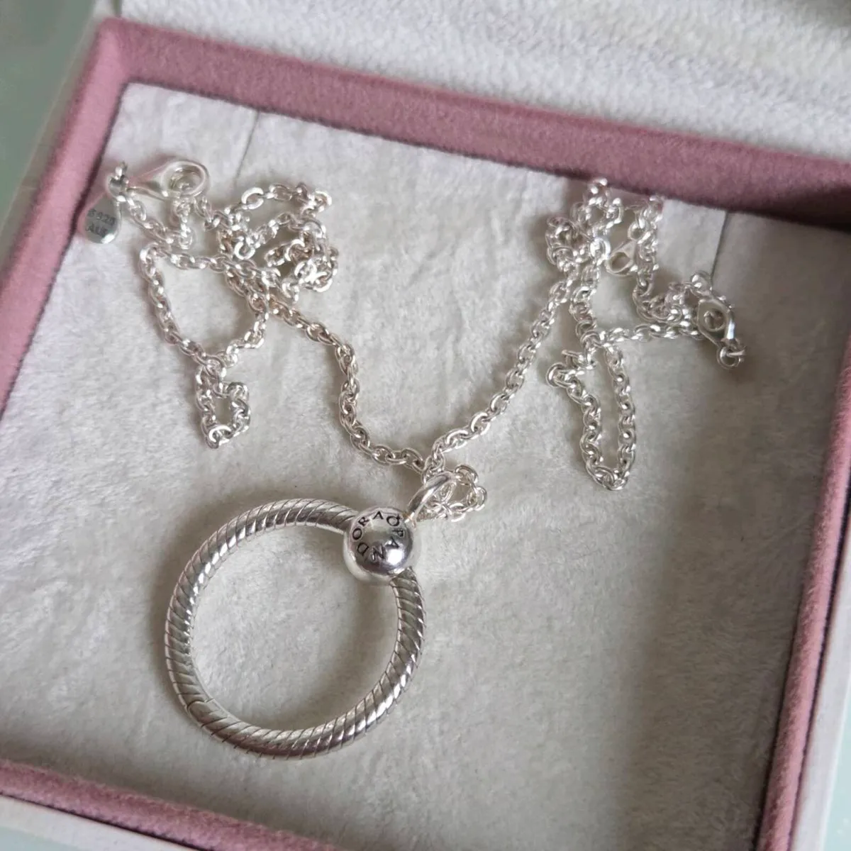 Pandora pendant O with ajustable necklace - Image 2