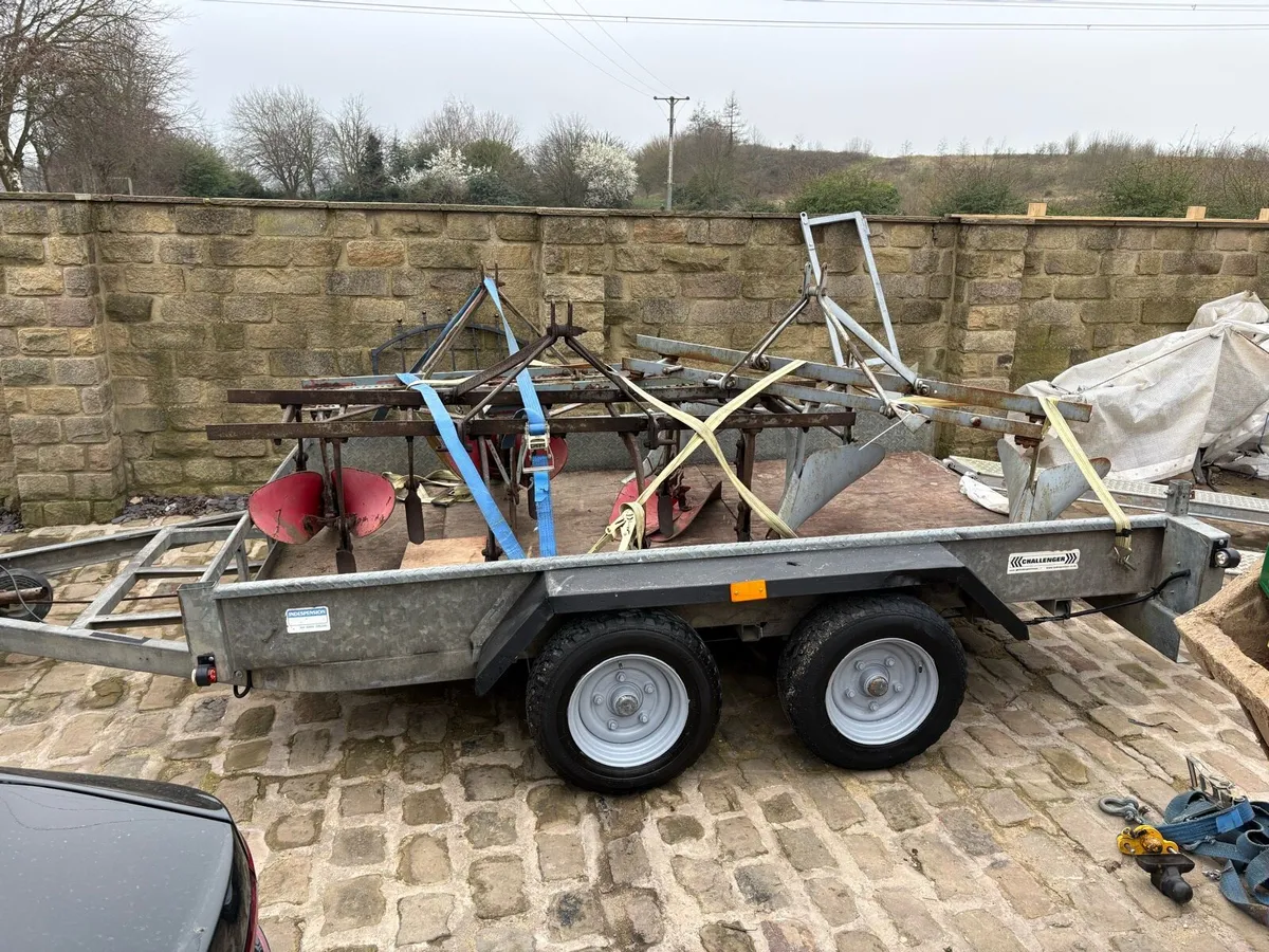 Heavy Duty  trailer - Image 1