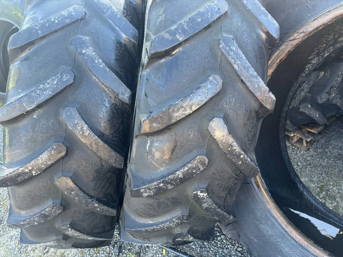 Continental radial tyres 16.9 x 34 - Image 1