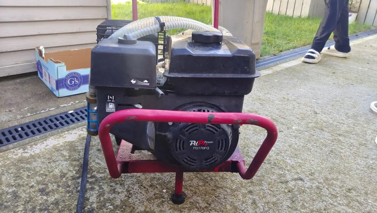 Petrol Power washer - Image 1