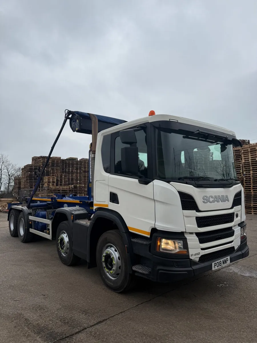 SCANIA P410 HOOKLOADER ( 2018 ) - Image 2