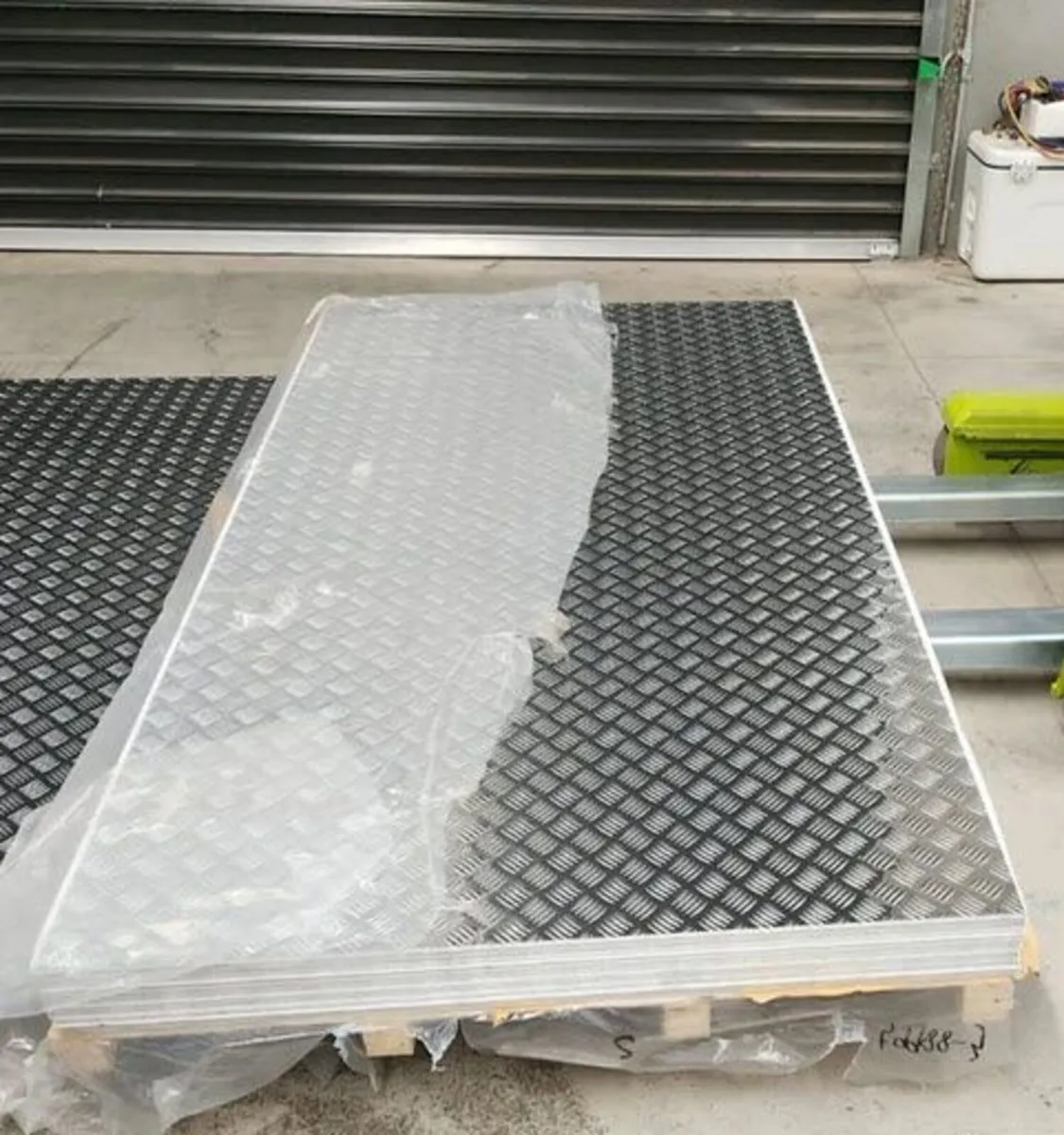 Aluminium chequer plate