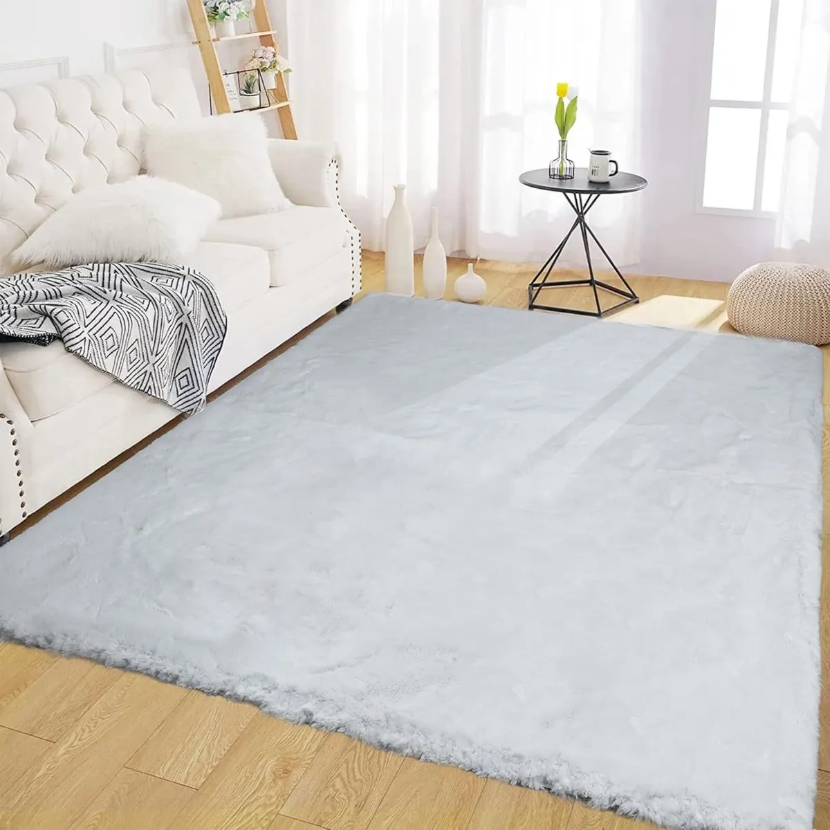 Washable Rugs 120 x 180cm Area Rug Grey Faux Fur - Image 1
