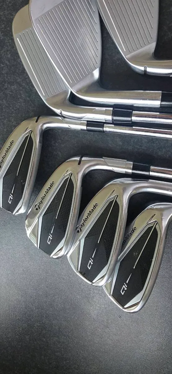 Almost New Taylormade QI10 Irons - Image 4