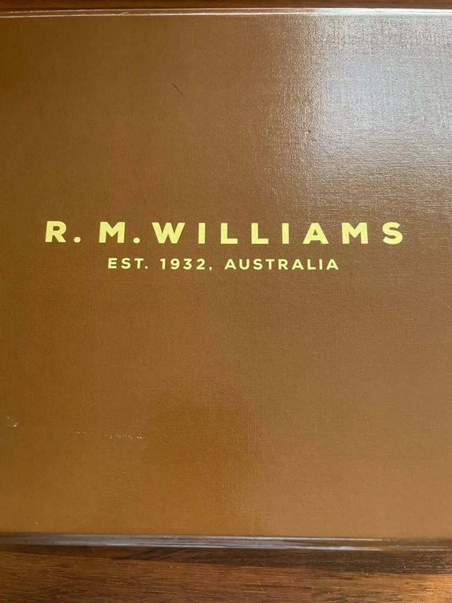 RM Williams Gardener Chelsea boots UK size 8 - Image 1