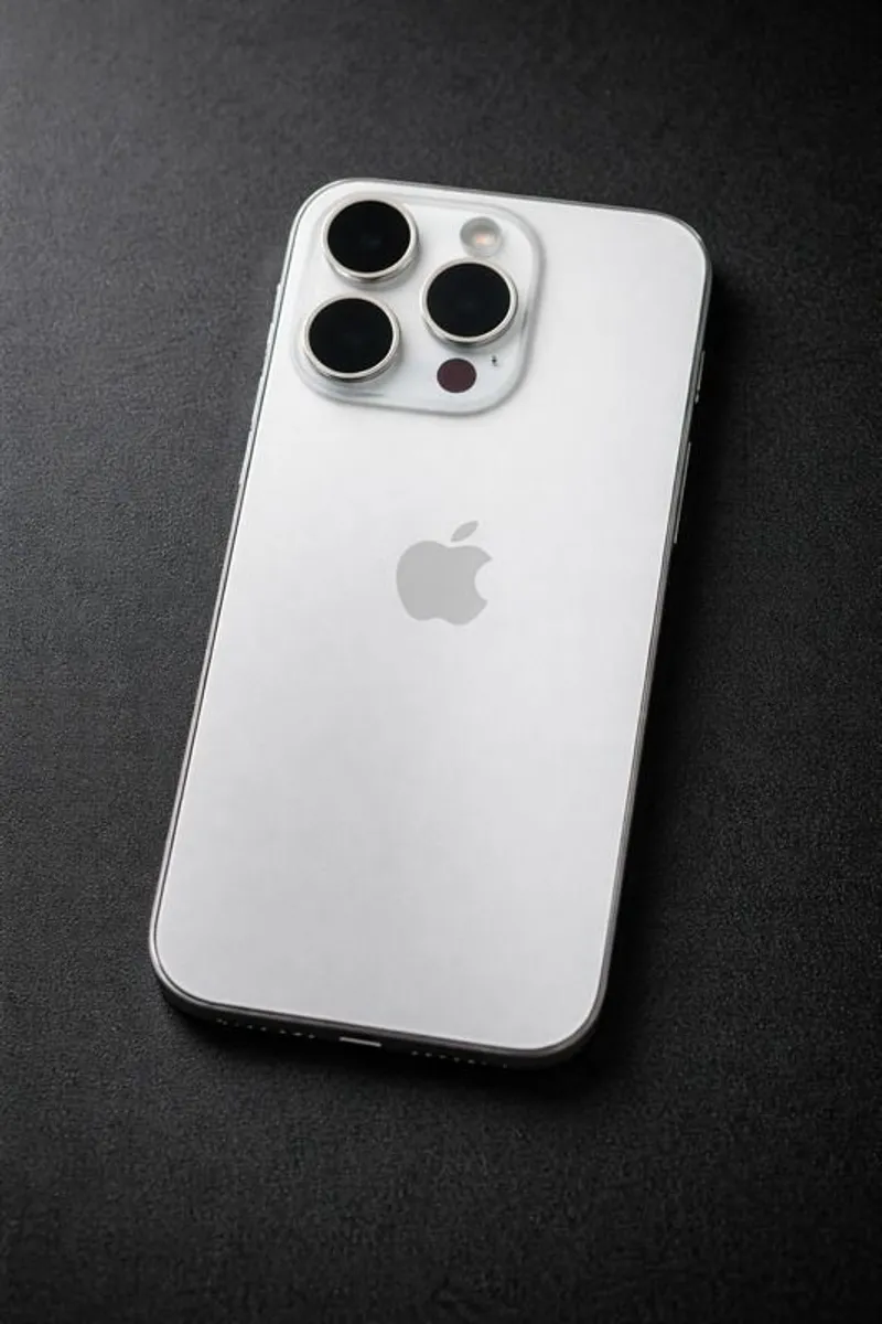 iPhone 15 Pro 128GB - Image 2