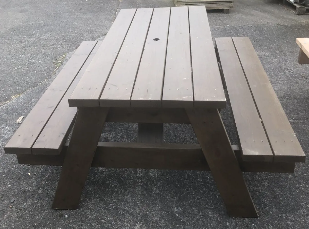 Picnic Table painted chestnut brown- ex-display - Image 4