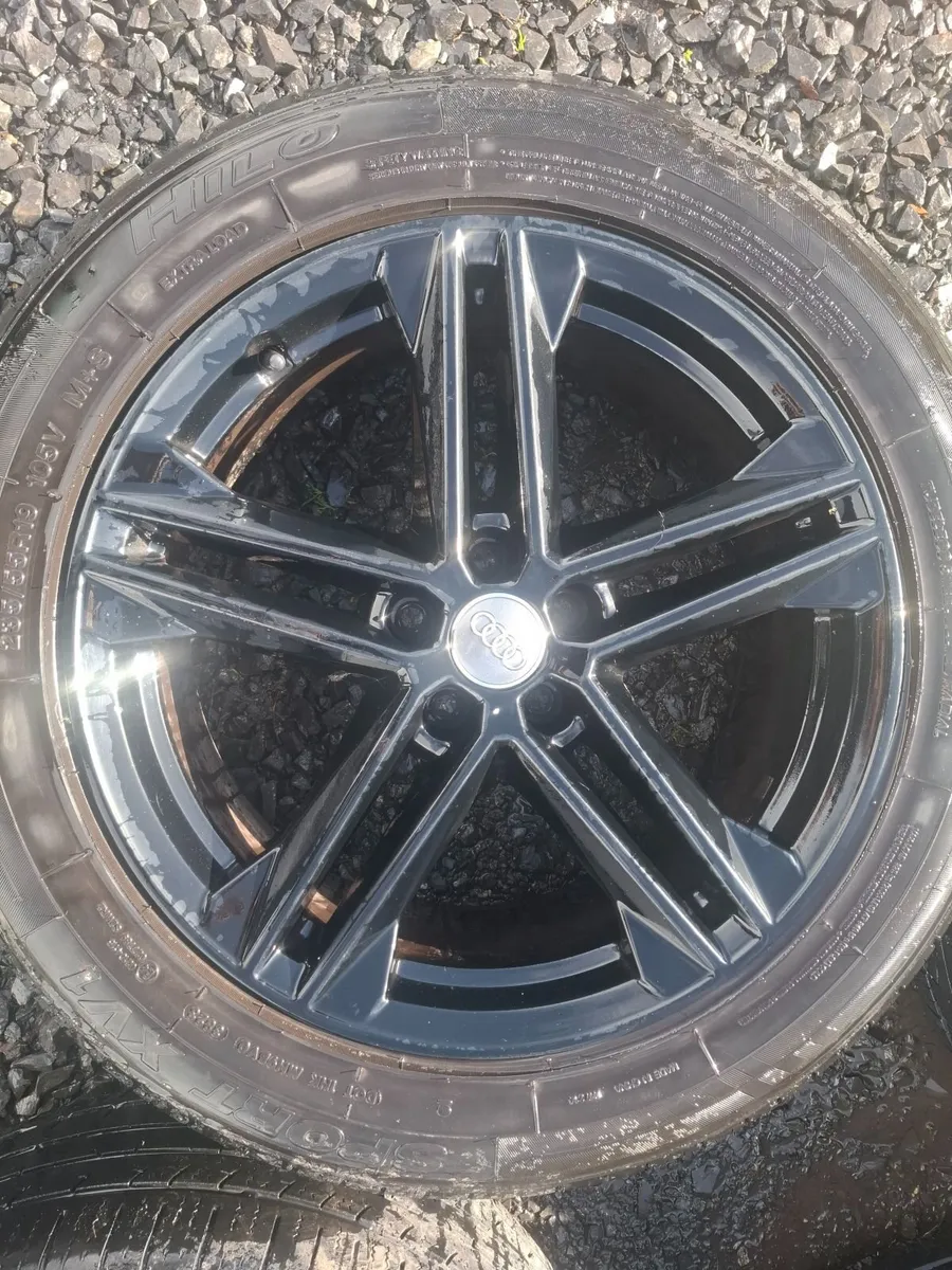 19" Genuine Audi Q5 S Line Alloys with tyres - Image 2