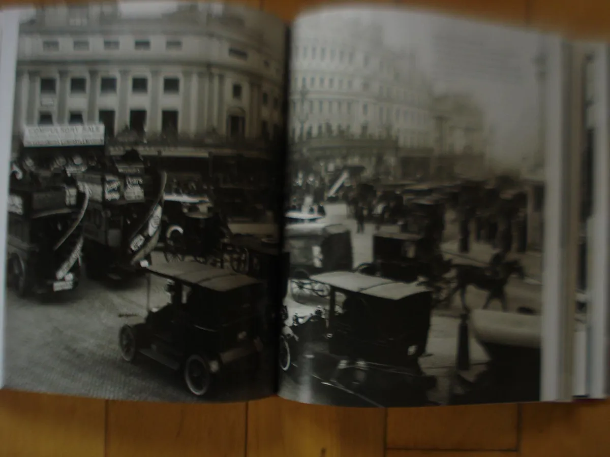 LOST LONDON 1870-1945 LARGE HARDBACK BOOK. - Image 2