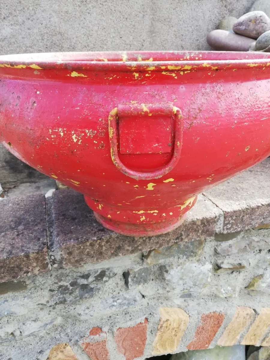 Vintage Red Aluminium Planter Pot, Garden Basin - Image 3