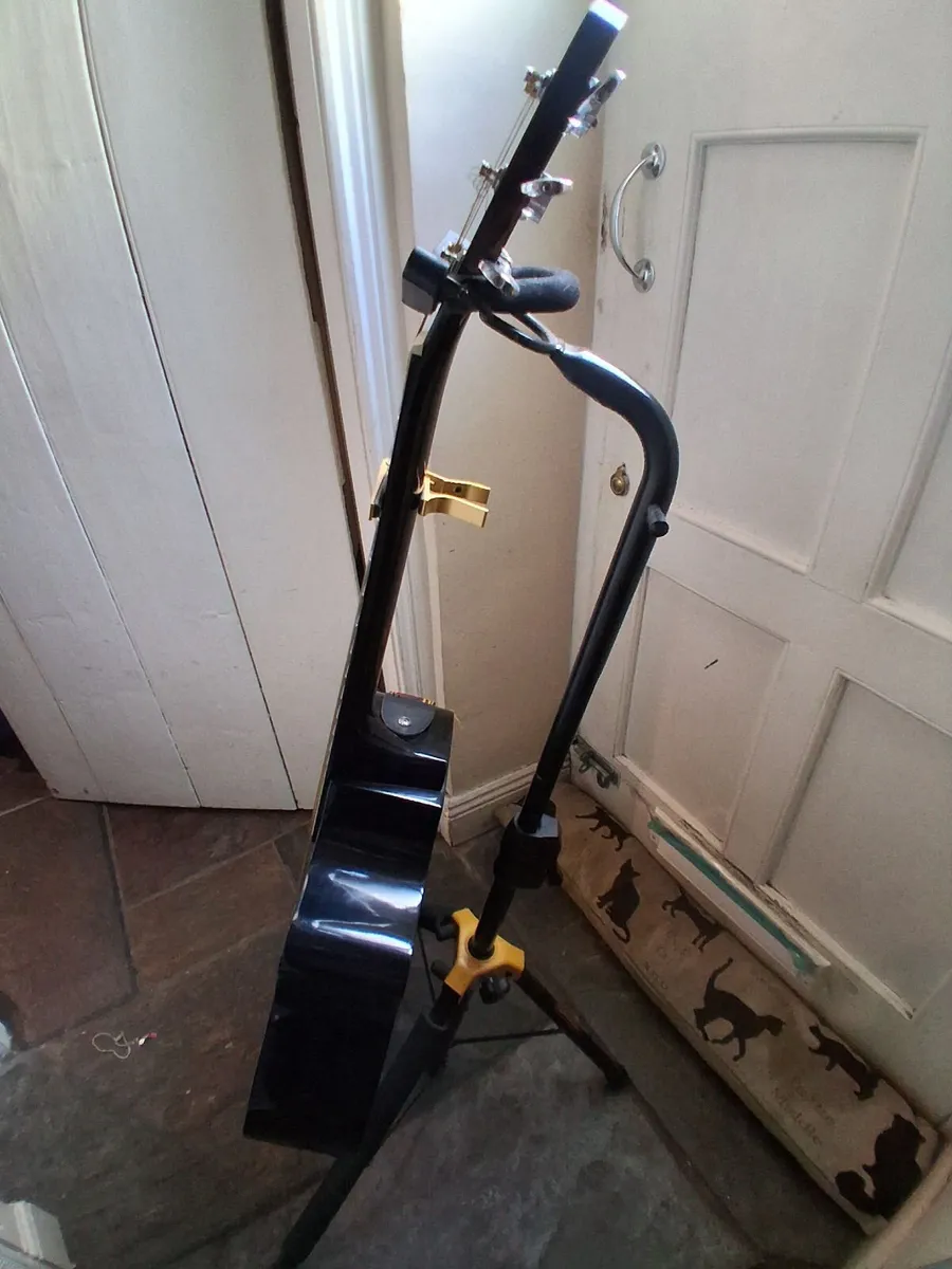 Fender Electric Accoustic Guitar plus accessories - Image 4