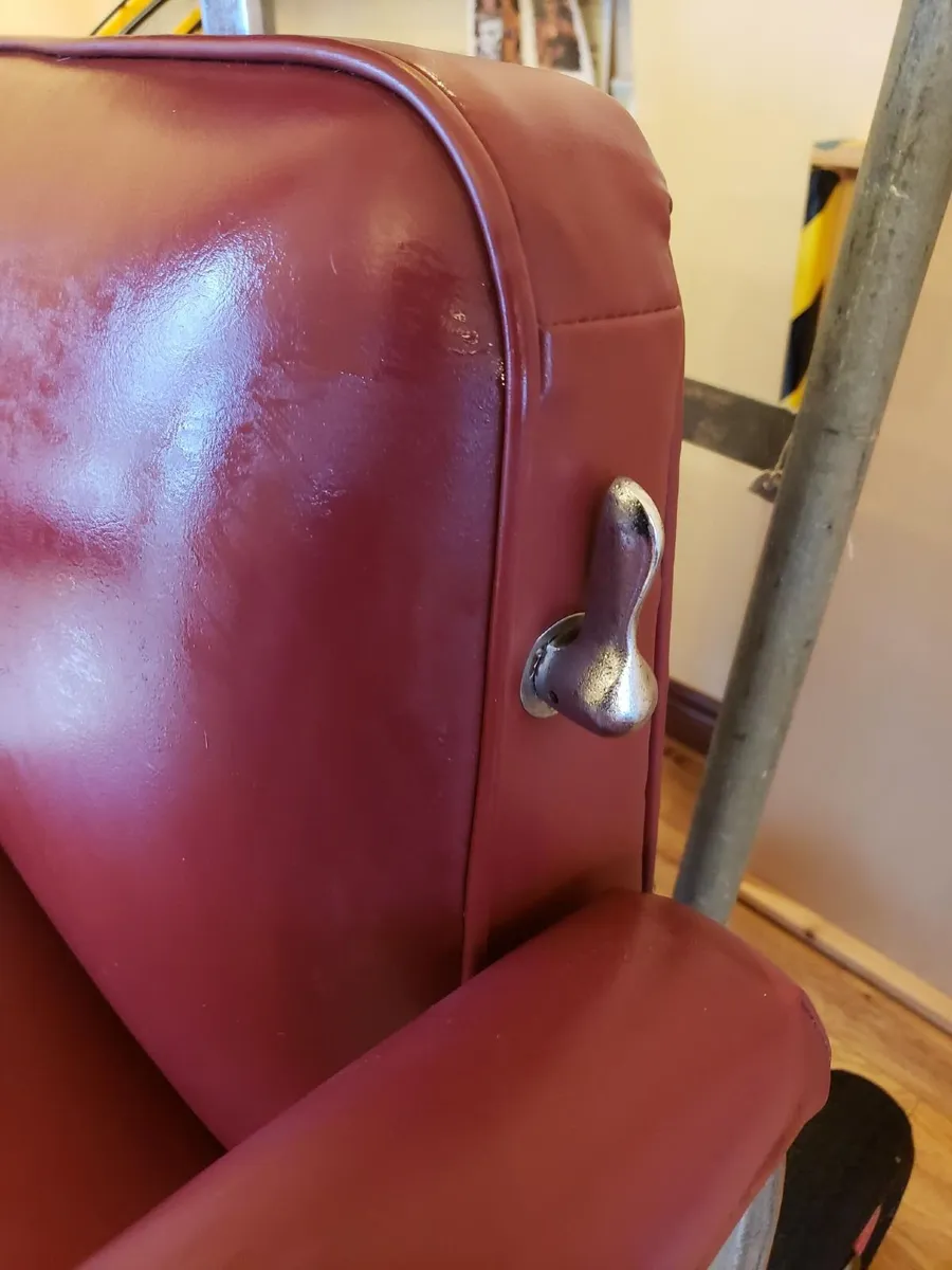 Barbers Chair - Original 1960's Belmont - Image 3