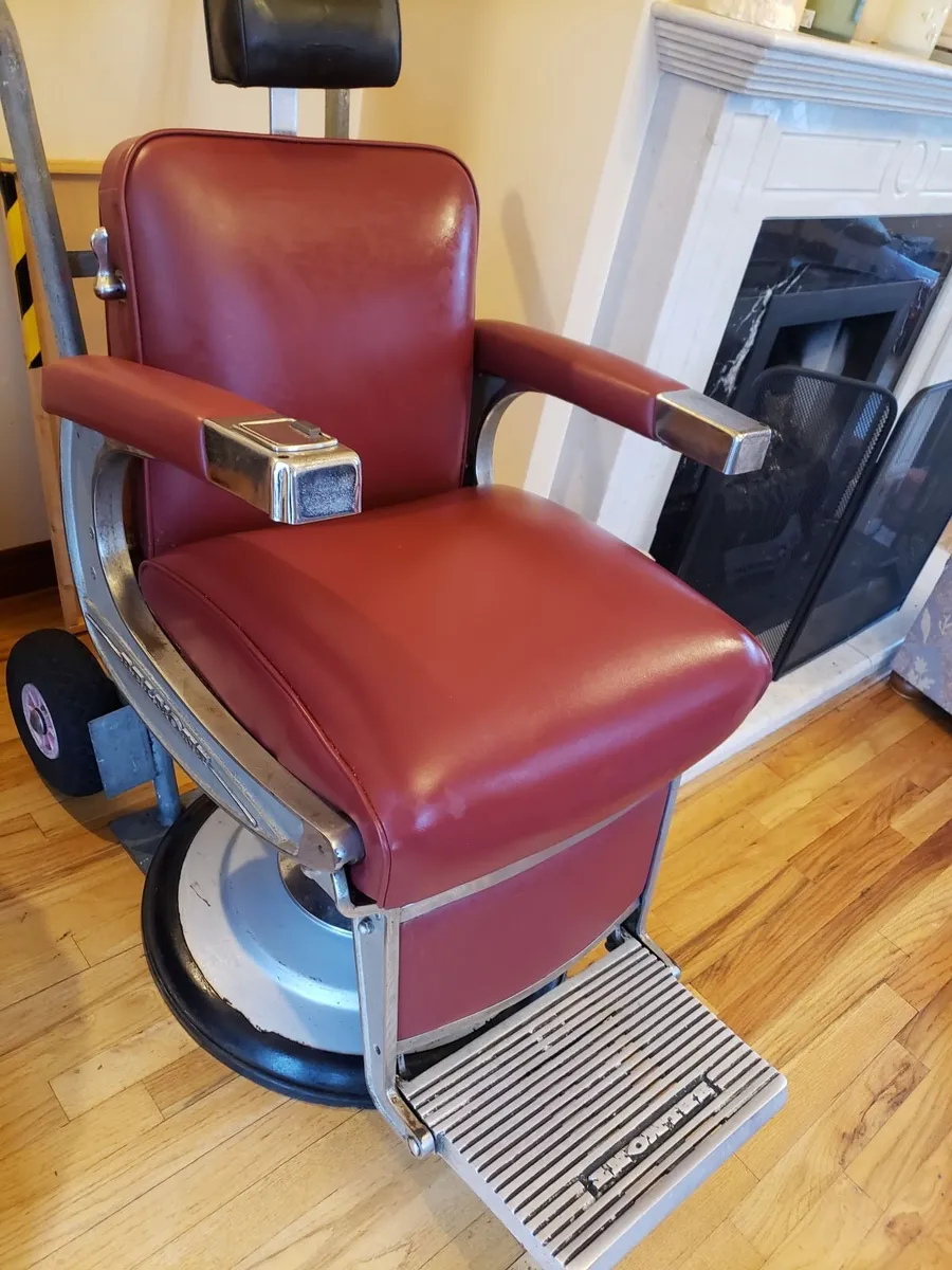 Barbers Chair - Original 1960's Belmont - Image 2