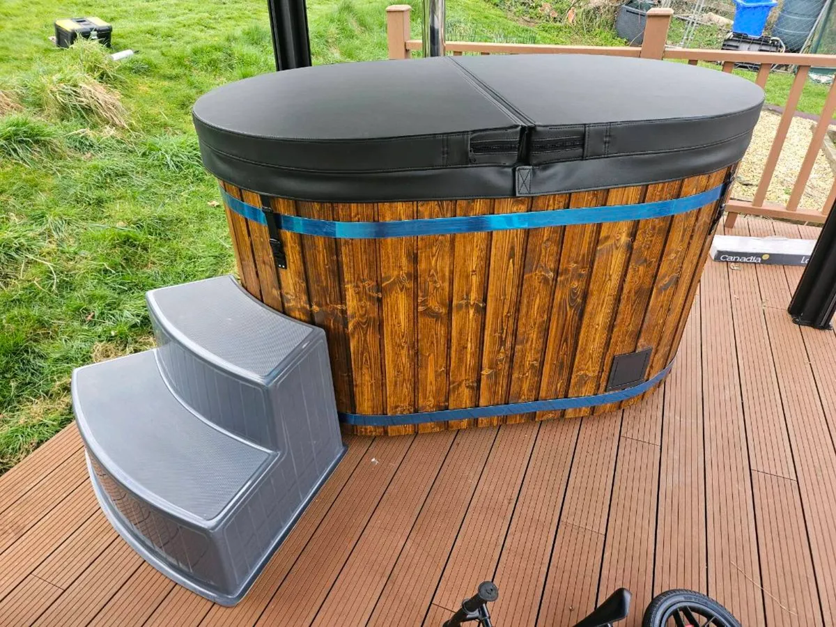 Hot tub - Jacuzzi (spa) 2 or 6 seater - Image 2