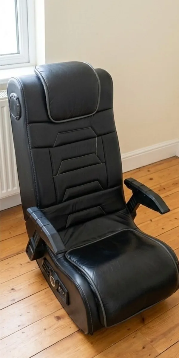 Gaming Chair - Image 2