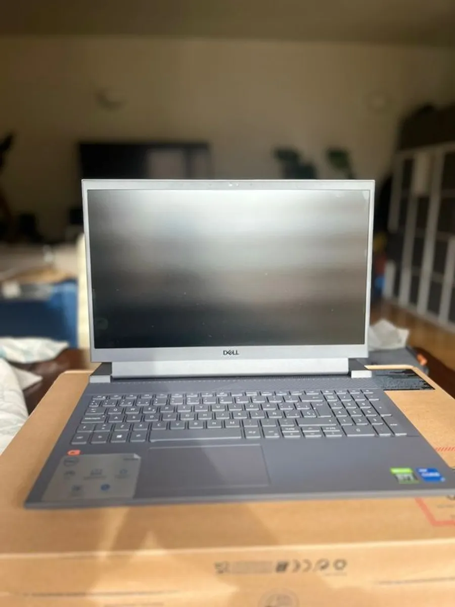 DELL G15 5511- 15.6" FullHD 120Hz Gaming Laptop - Image 1