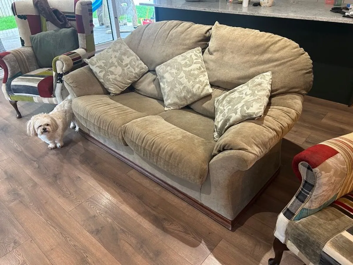 Green 2 seater couch - Image 2