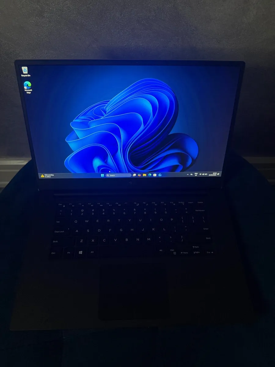 Dell XPS 15 7590 Laptop i7/16GB/512SSD/GTX1650/FHD - Image 1