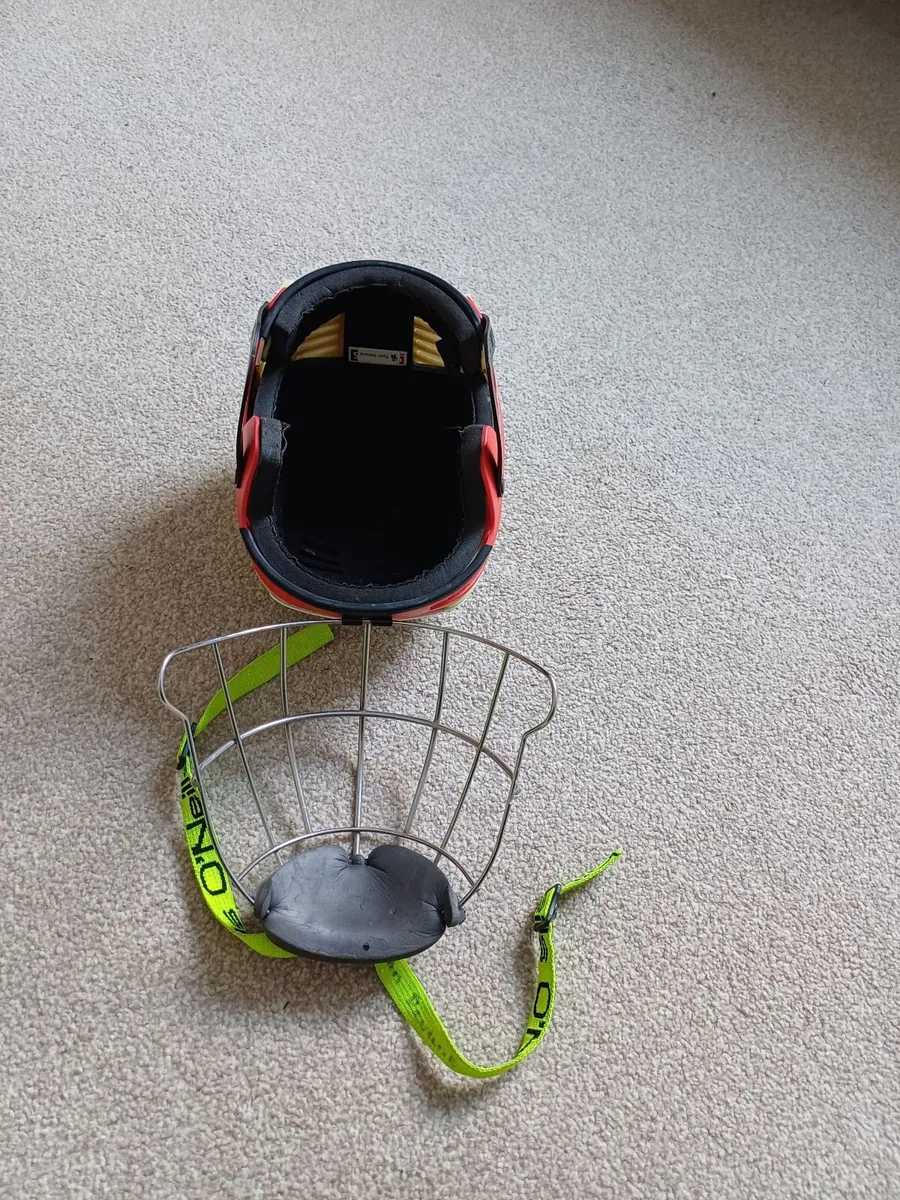 O'Neills Koolite Kids Hurling Helmet - Image 4