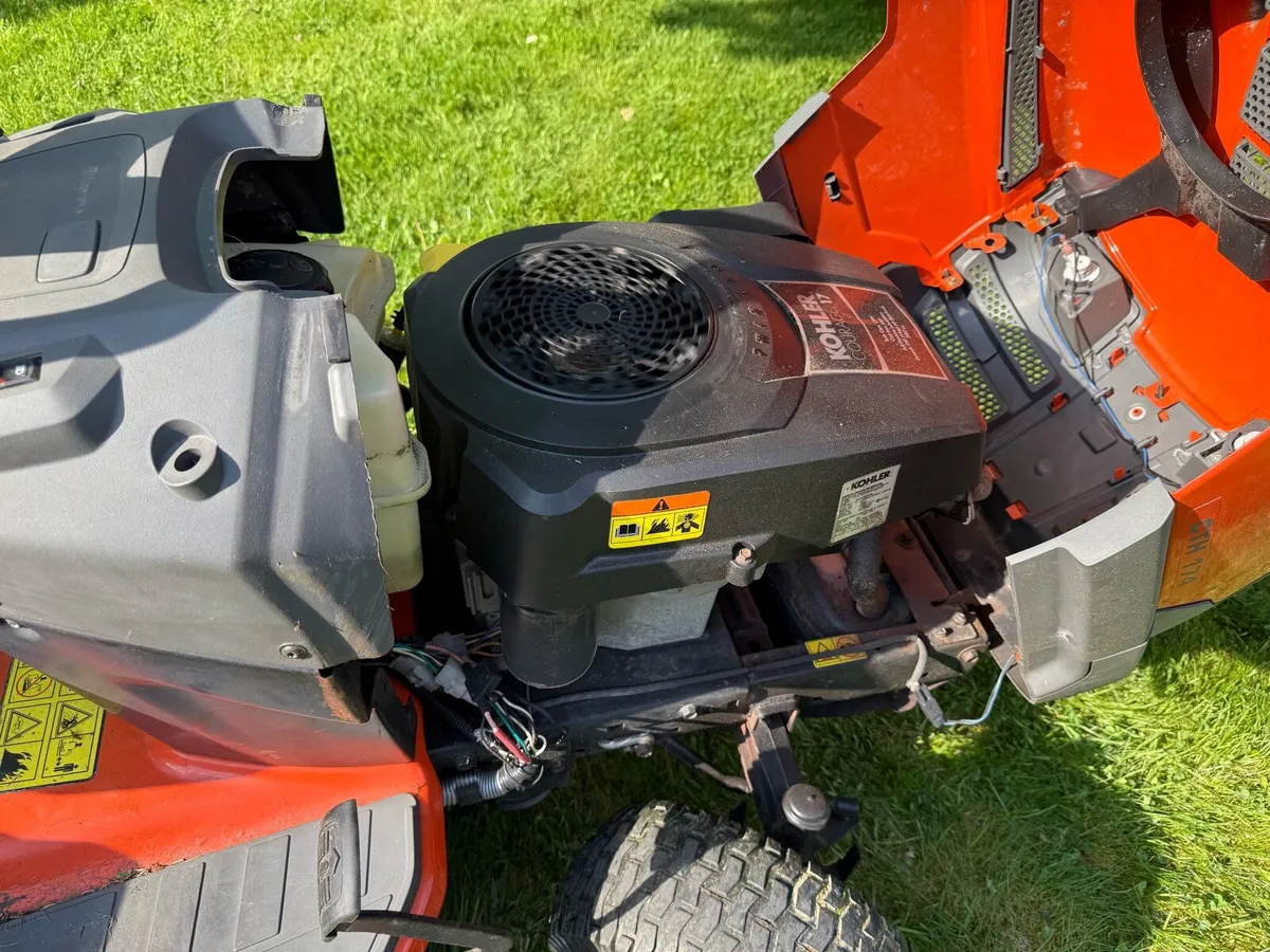 Husqvarna CTH 174 Ride on mower - Image 4