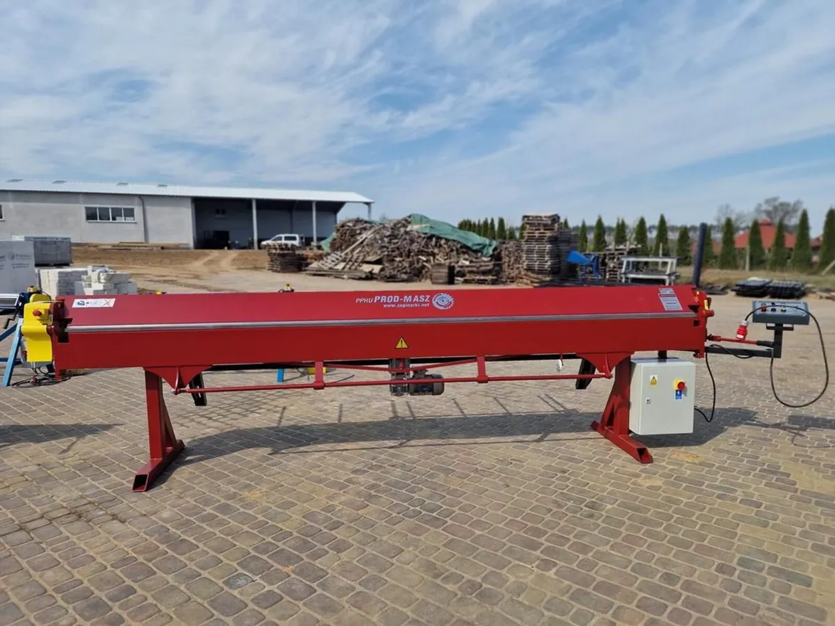 electric sheet metal folder 4m RED-4200/0.8/155* - Image 1