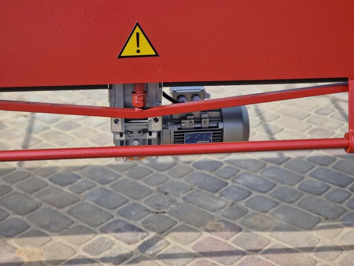 electric sheet metal folder 4m RED-4200/0.8/155* - Image 3
