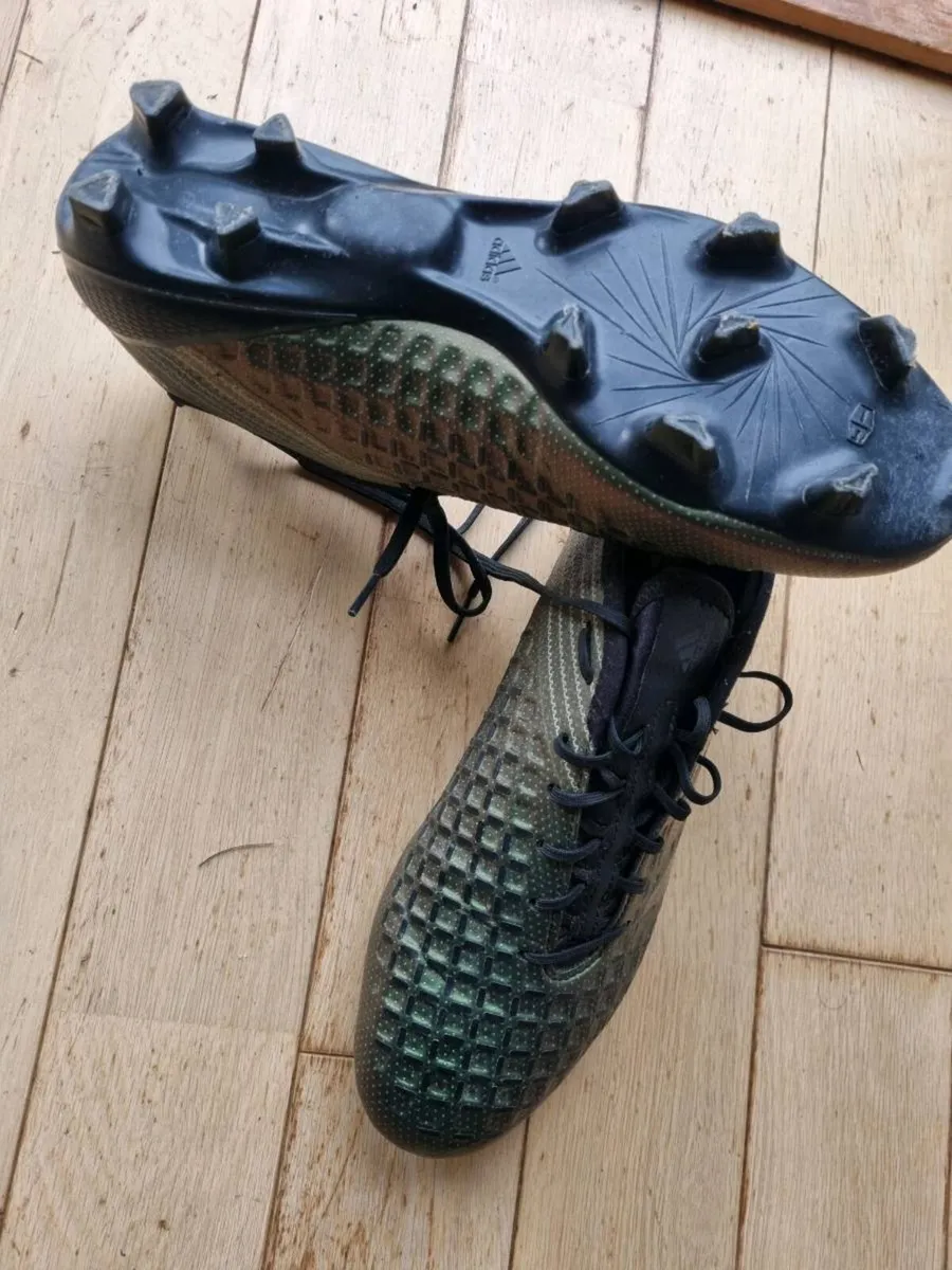 Adidas Predators - Image 2