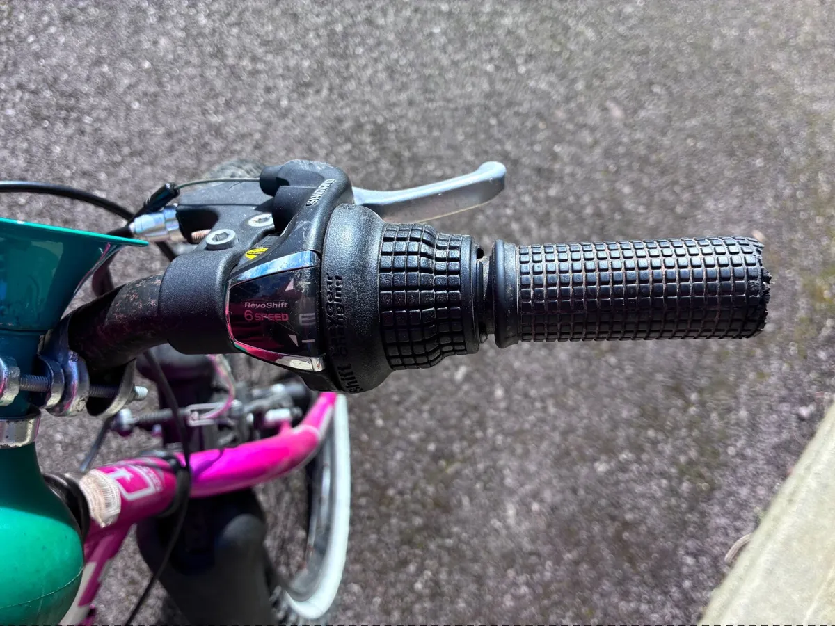 Kids girls bike - Image 2