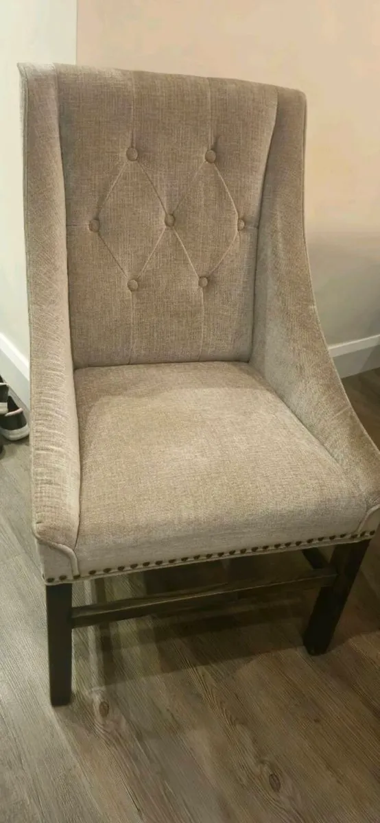 Luxury custom made mocha table and chairs - Image 4