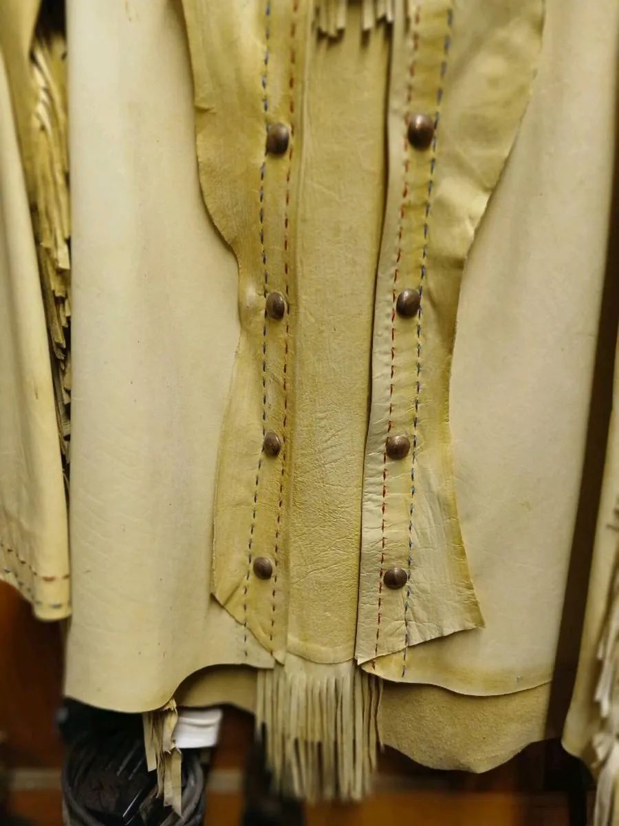 Native American handmade leather - Image 4