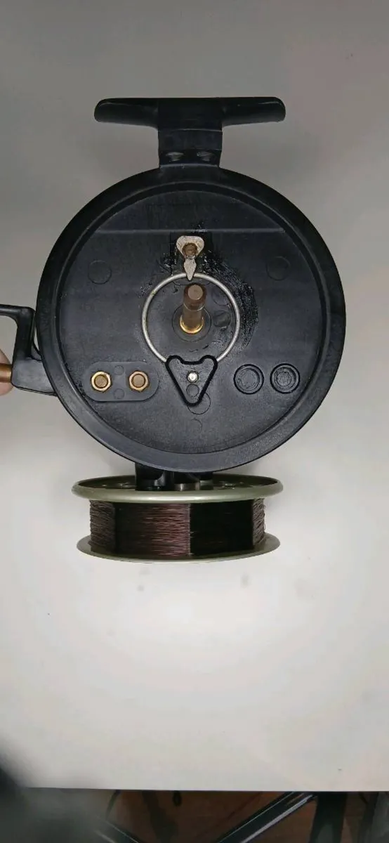 Shakespeare piranha centrepin - Image 4