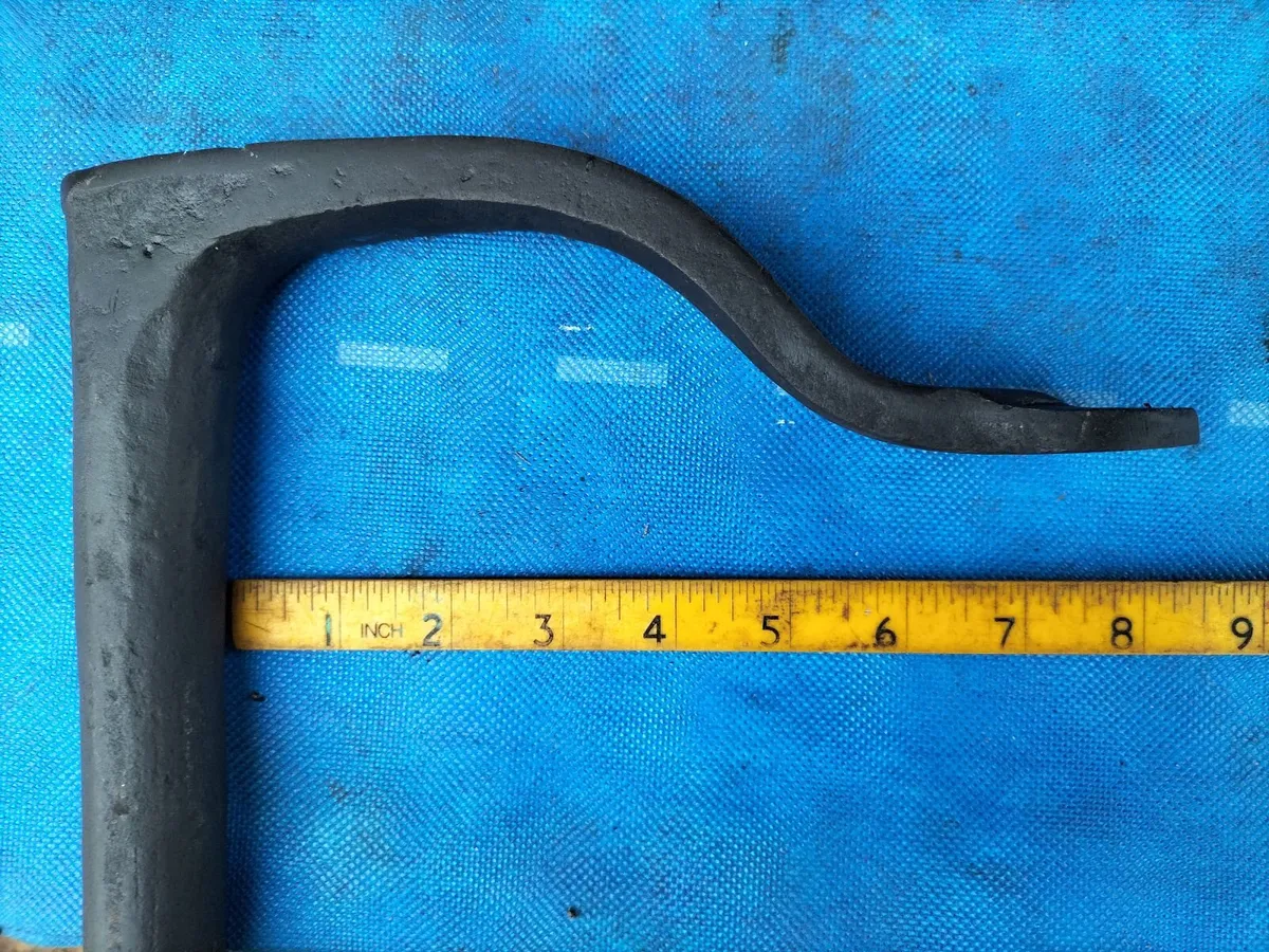 Heavy Duty Holdfast - Image 1