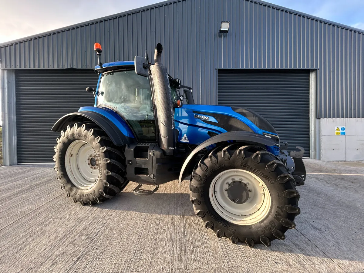 2017 VALTRA T174 ACTIVE - Image 1