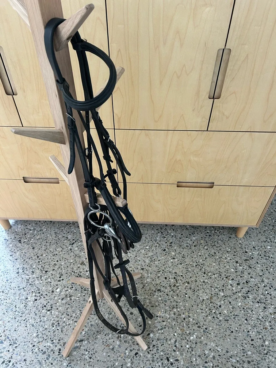 2 Berney Bridlles - Image 4