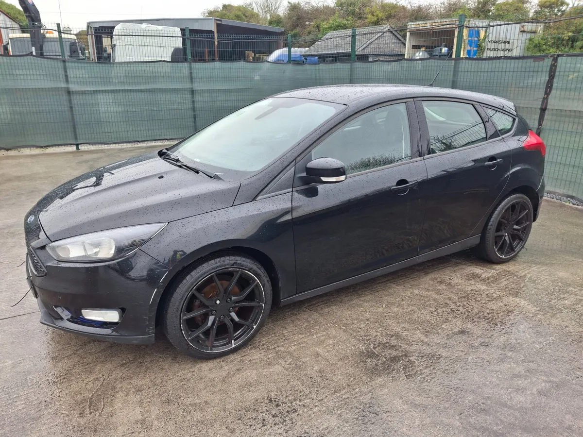 162 Ford Focus  Style - Image 2