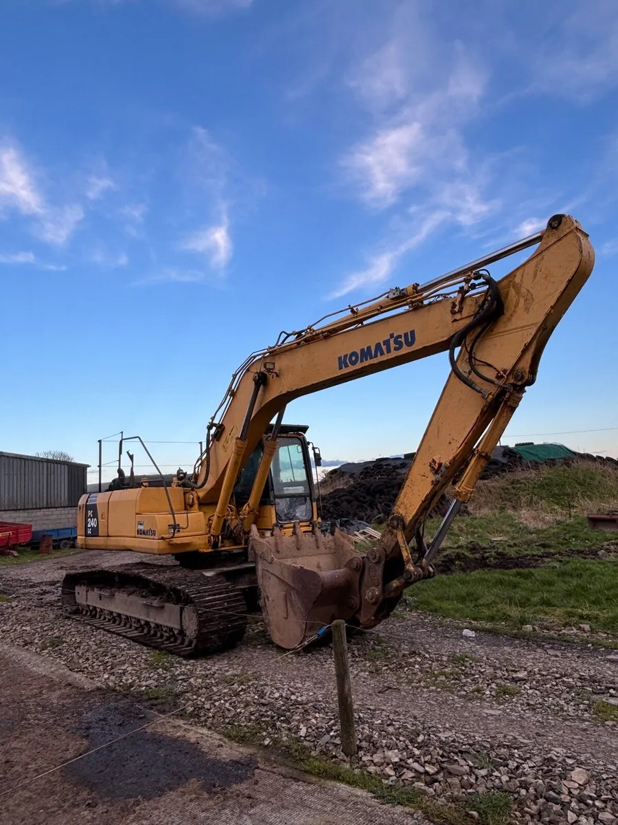 Excavator - Image 1