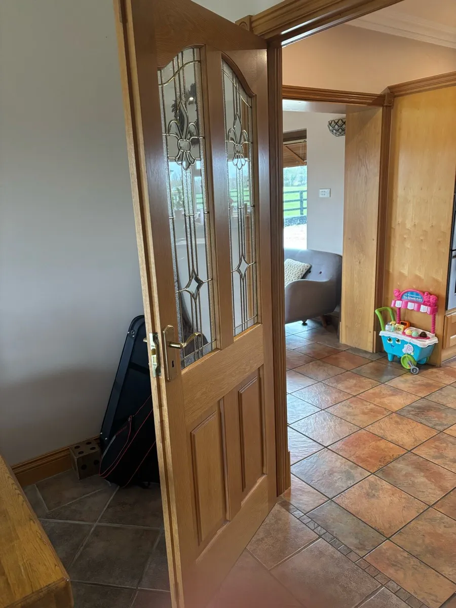 Double oak doors - Image 2